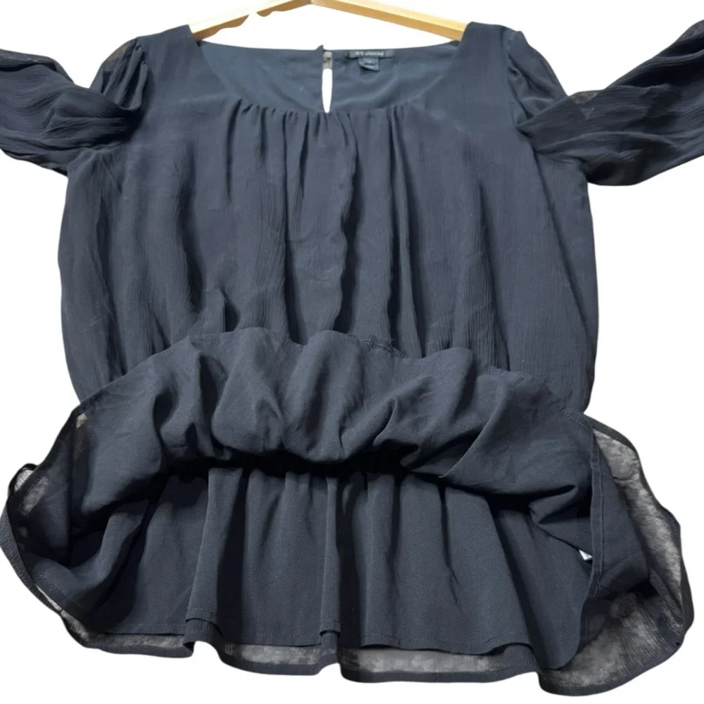 St. John Silk Peplum Long Sleeve Blouse size 12